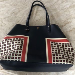 Tory Burch tote bag I. Navy blue cream and rust